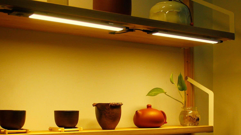 Luz OxyLED con sensor de movimiento | $24 | AmazonFoto: Amazon